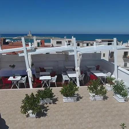 Relais La Pretura Bed & Breakfast 4*