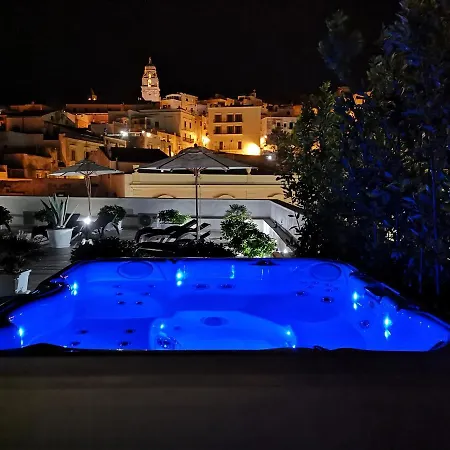 Relais La Pretura Bed and Breakfast Βιέστε